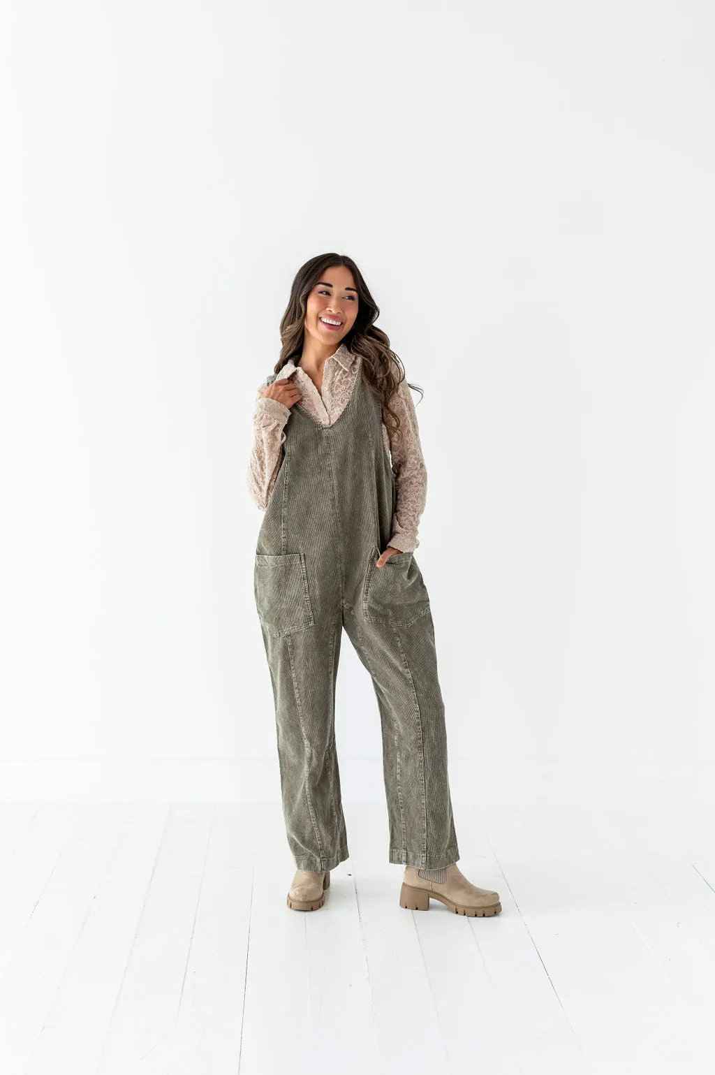 Kit Corduroy Overalls in Olive