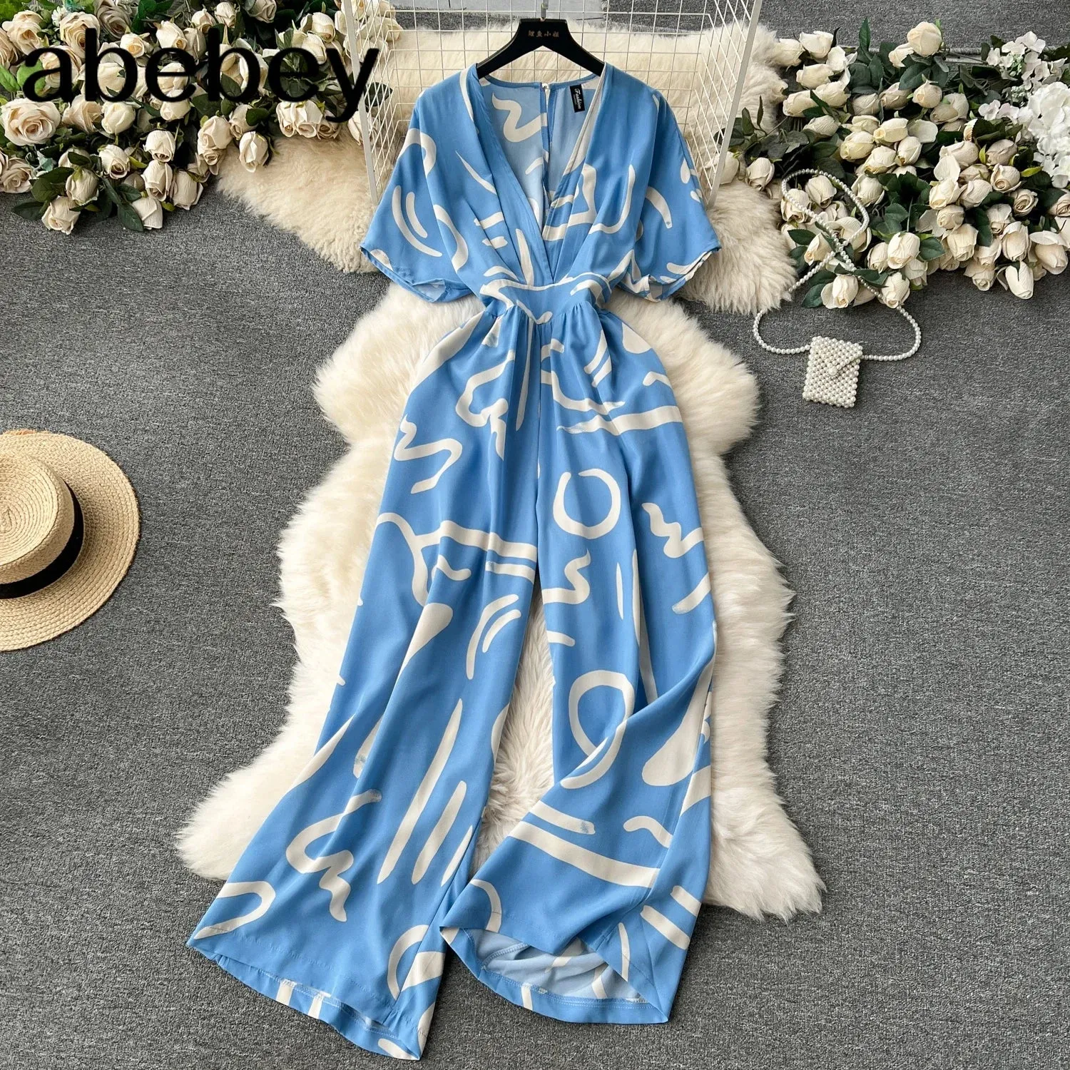 Summer Casual Women Printed Wide Leg Jumpsuit Female V-Neck Short Puff Sleeve High Waist Draped Loose Romper New Fashion