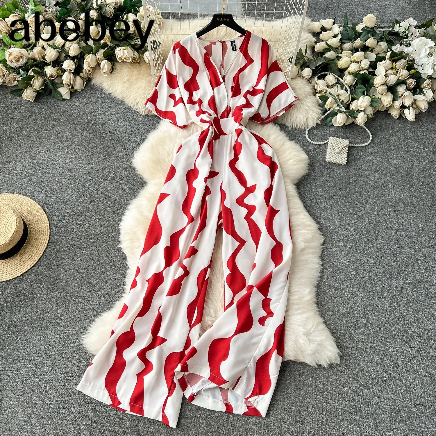 Summer Casual Women Printed Wide Leg Jumpsuit Female V-Neck Short Puff Sleeve High Waist Draped Loose Romper New Fashion