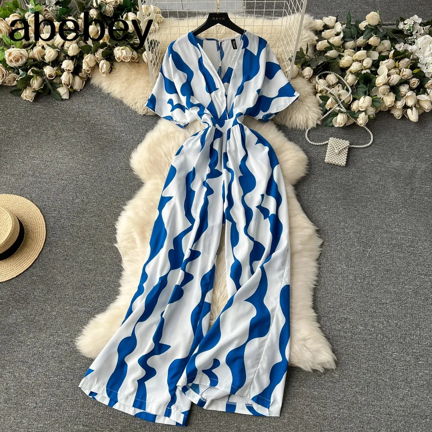 Summer Casual Women Printed Wide Leg Jumpsuit Female V-Neck Short Puff Sleeve High Waist Draped Loose Romper New Fashion